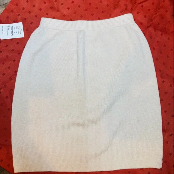 St. John Marie Gray knit skirt NWT - Picture 1 of 6